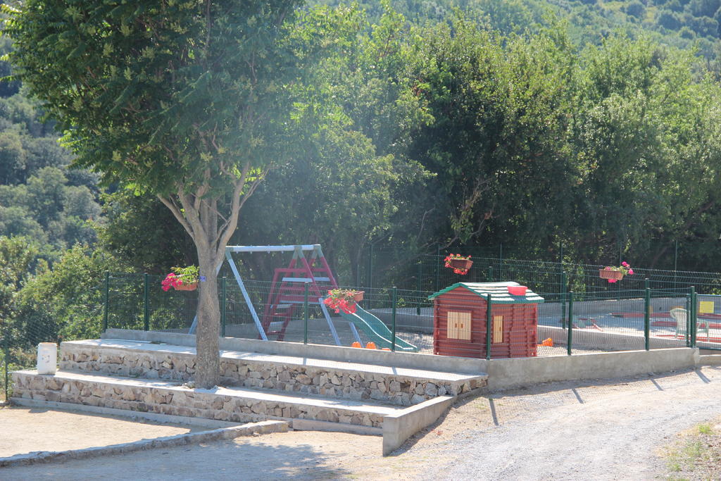 מלון Bruzac Domaine Plein Sud מראה חיצוני תמונה